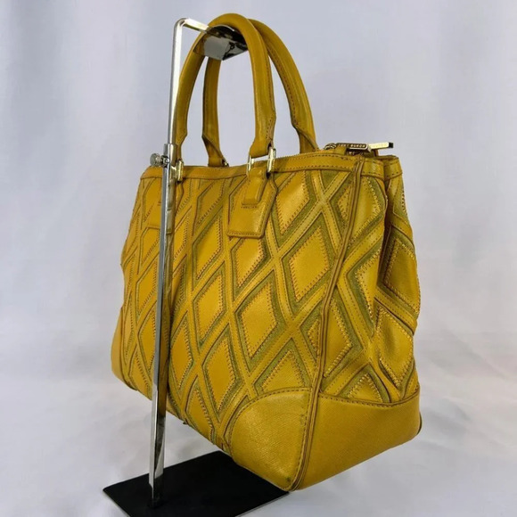 Tory Burch Mustard Gold Argyle Leather Tote Handbag $698 - Picture 7 of 16